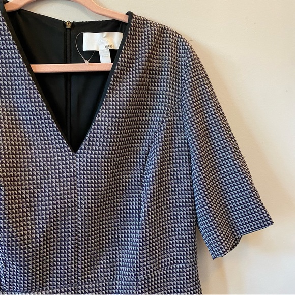 HUGO Boss geometric print short sleeve pencil dress - Picture 3 of 4